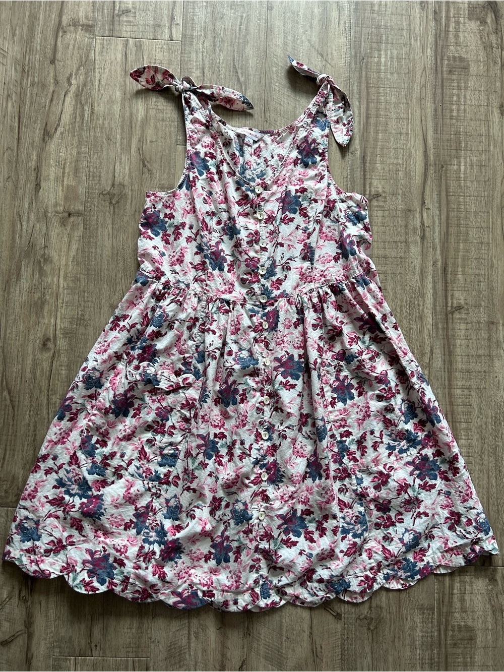 Cotton Floral Tie-Shoulder Sundress flower scalloped hem pockets small shop - Picture 9 of 9